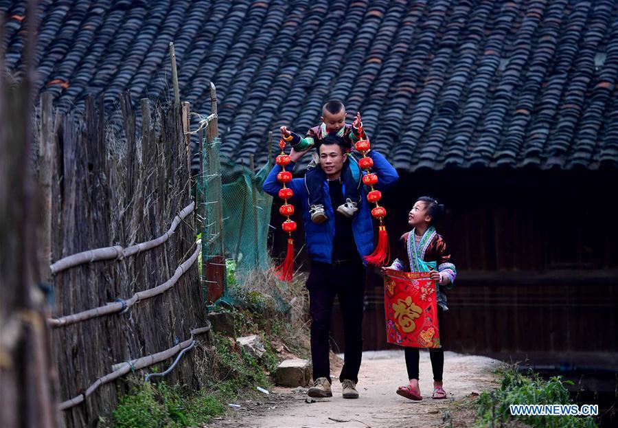 CHINA-GUANGXI-MIAO ETHNIC GROUP-SPRING FESTIVAL (CN)