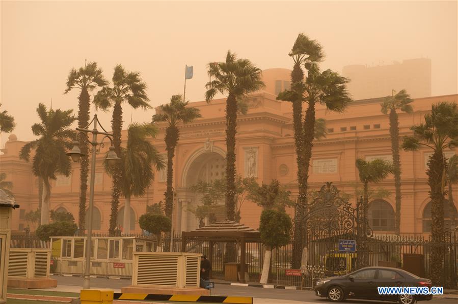 EGYPT-CAIRO-SANDSTORM