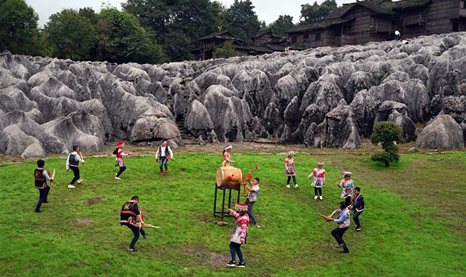 Tourism industry helps Xingwen county in SW China out of poverty